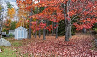 42 Yankee Ave, Bangor, ME 04401