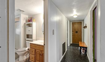 4633 Barrington Dr, Austintown, OH 44515