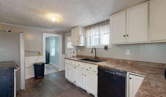 403 Summer St, Auburn, ME 04210