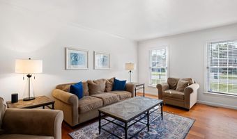 15 EATON Pl, Bear, DE 19701