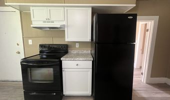 511 W 22nd St, Anderson, IN 46016