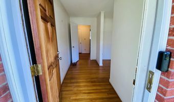 2012 Yelton Dr, Camden, SC 29020