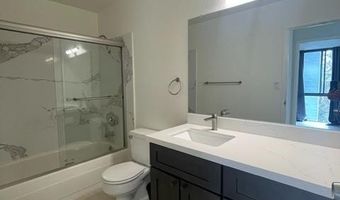 555 N Pierce St 840, Albany, CA 94706