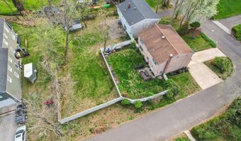 22 Meadowbrook Ave, Atlantic Highlands, NJ 07716