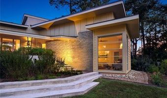 913 CAMPHILL Dr, Abita Springs, LA 70420