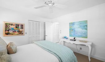 481 Forestview Dr, Atlantis, FL 33462