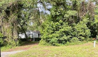 1609 Main St, Bell, FL 32619