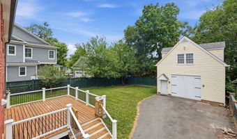 6524 27TH St N, Arlington, VA 22213