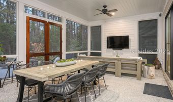 74 Hunting Lodge Rd, Bluffton, SC 29910