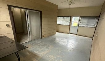711 2nd St, Abernathy, TX 79311