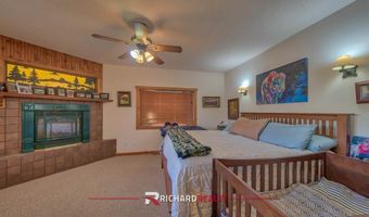 6 Bear Creek Rd, Cody, WY 82414