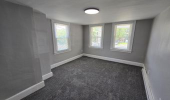 9 Morton Pl, Augusta, ME 04330