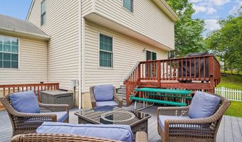 726 HILLCREST Dr, Annapolis, MD 21409