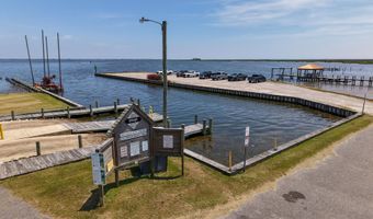 112 Hammock View Ct, Aydlett, NC 27916