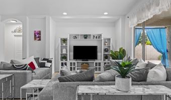1371 E FAIRVIEW St, Chandler, AZ 85225
