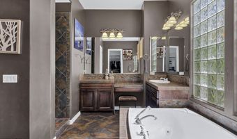 4303 S OREGON Ct, Chandler, AZ 85248
