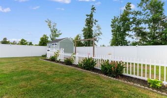 628 Woodland Farms Cir, Aynor, SC 29511