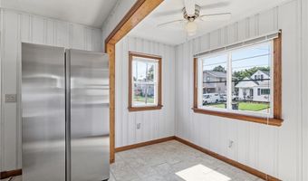 2536 Albrecht Ave, Akron, OH 44312