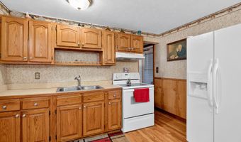 106 Meadowview Ln, Anna, OH 45302