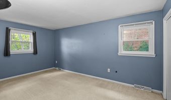 310 4TH St, Reading, PA 19607
