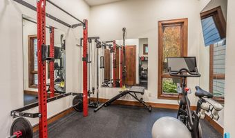 505 N Pasque Flower Trl, Brandon, SD 57005