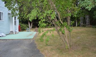 227 Cony Rd, Augusta, ME 04330