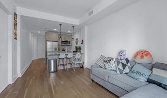 2110 44th Dr Unit 2B, Long Island City, NY 11101