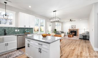 9 Myrtle Lee Cv, Arden, NC 28704