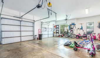 17643 Maree Dr, Athens, AL 35613