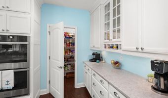34017 SMITHS POINT Ln, Lewes, DE 19958