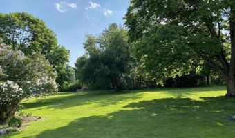 66 Howard St, Bangor, ME 04401