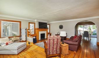 1431 44th St, Des Moines, IA 50311