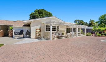 10933 Sunray Pl, La Mesa, CA 91941