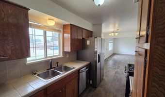 804 S 17th St, Artesia, NM 88210