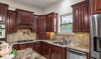 252 Cattail Trl, Benton, LA 71006