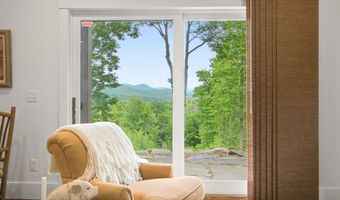 5 Peaked Hill Rd, Ashland, NH 03217