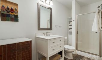 14 3rd St, Asheville, NC 28803