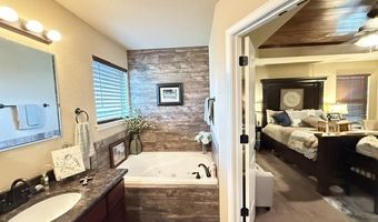 200 Honeysuckle St, Alma, AR 72921