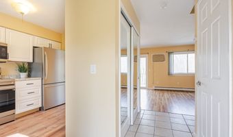 10 Monika Ln 10, Brookfield, CT 06804