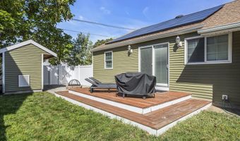 65 Shell St, Beachwood, NJ 08722