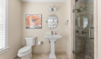 162 75th St, Avalon, NJ 08202