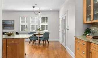 16 Clarendon Ave, Avondale Estates, GA 30002