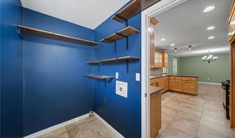 2401 SE 16th St, Bentonville, AR 72712