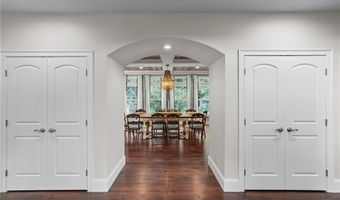 1004 Great Rd, Lincoln, RI 02865