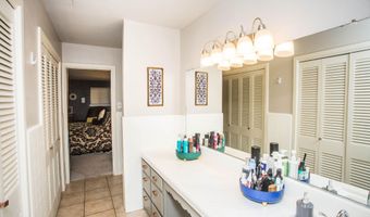 812 1st St, Abernathy, TX 79311