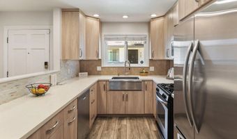 812 E Washington Ave A, Escondido, CA 92025