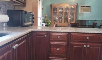 200 Pacific Ave, Beachwood, NJ 08722