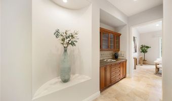 15850 Seville Ln, Encino, CA 91436