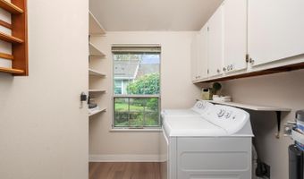 13775 SW SCHOLLS FERRY Rd 3, Beaverton, OR 97008