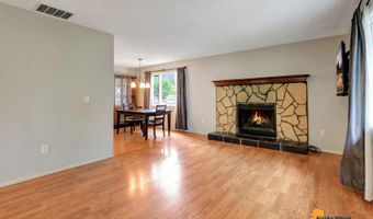 3621 Cloudberry Cir, Anchorage, AK 99507